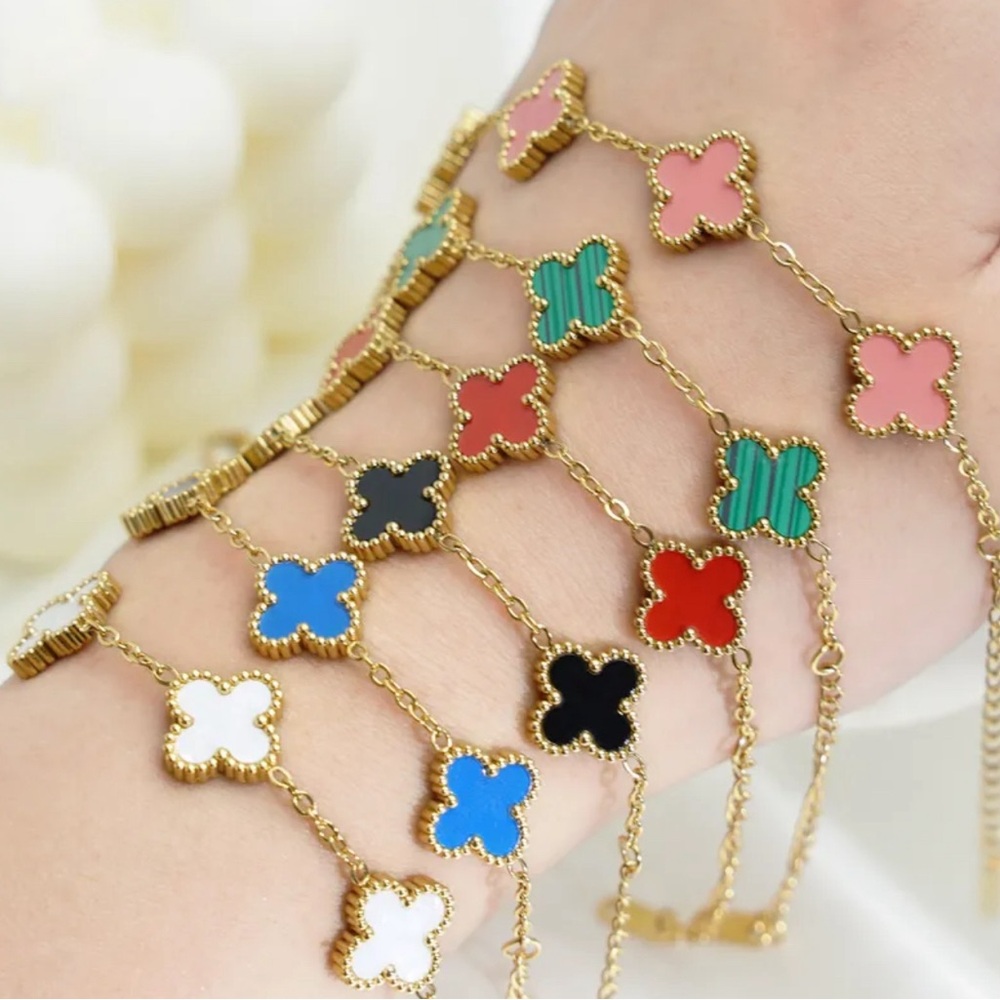 Four Leaf Clover Bracelet for Women, Gold Plated Stainless Steel 4 Leaf